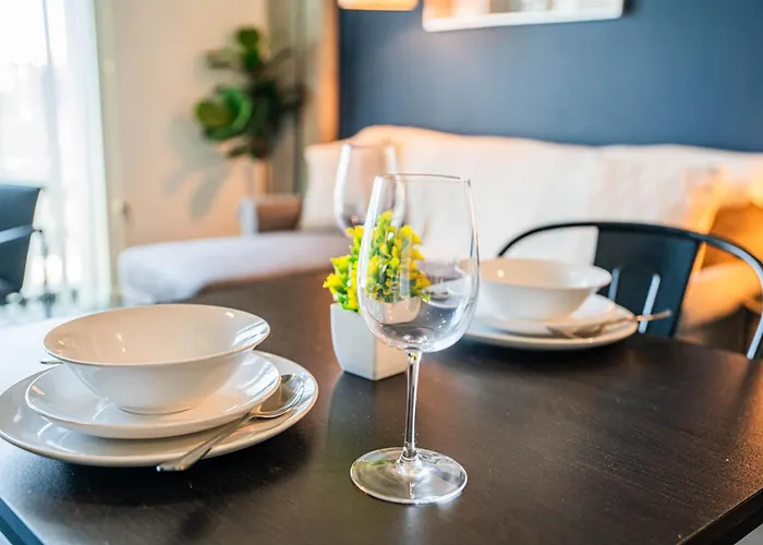 Apartamento Unique 1bd -central Downtown - Gym, Pool, Parking *