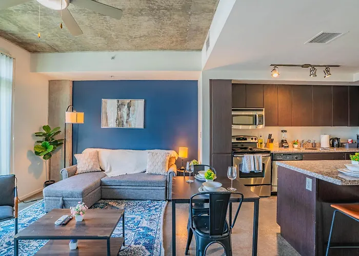 Unique 1bd -central Downtown - Gym, Pool, Parking * Phoenix