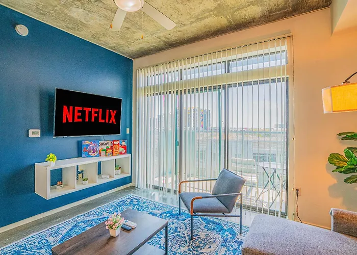 Unique 1bd -central Downtown - Gym, Pool, Parking Appartement *